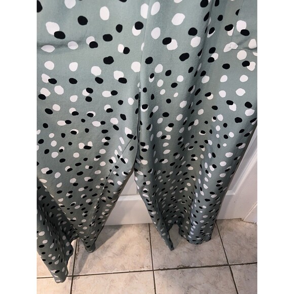 Shein Curve Jumpsuit Womens 2XL Green Wide Leg Polka Dots Short Sleeves Romper - Picture 3 of 10